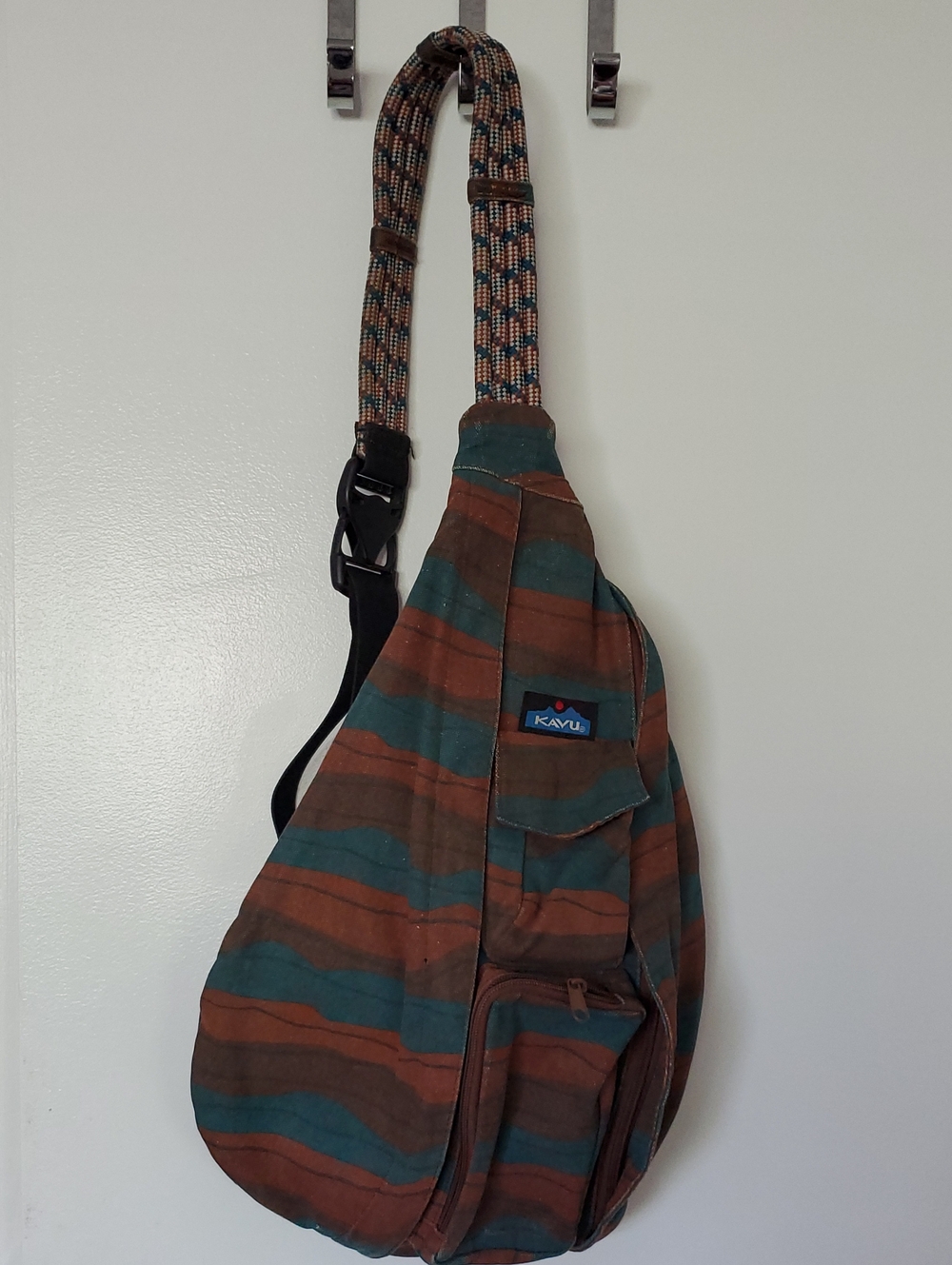Kavu Unisex Sling Rope Cross Bag in Teal and Brown Stripes Outdoor Hiking Hippy
